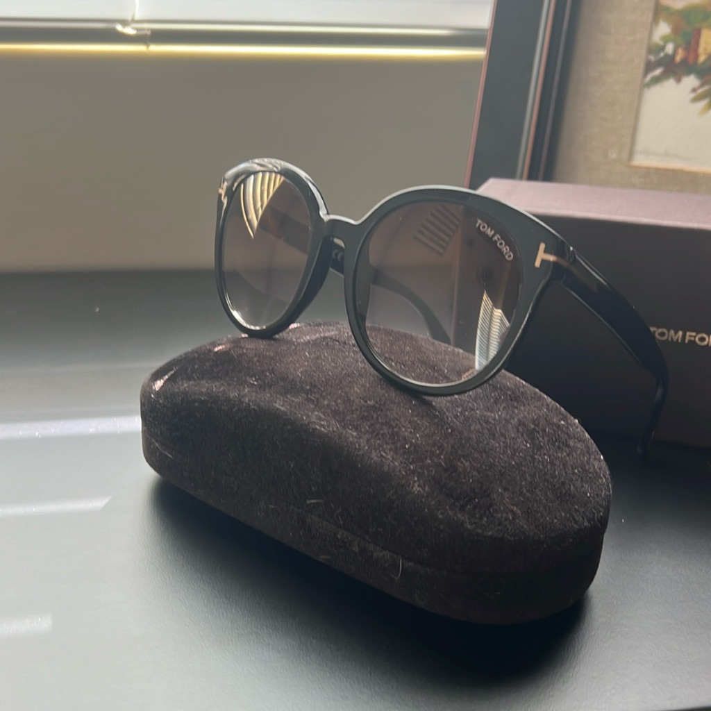 Tom Ford Tf 503 01g Black Gradient Sunglasses W/ Case Tf503 55-20